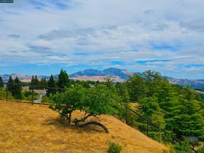 1239 Sunrise Ridge Dr, Lafayette CA 94549