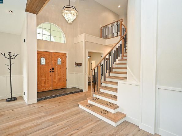 1239 Sunrise Ridge Dr, Lafayette CA 94549