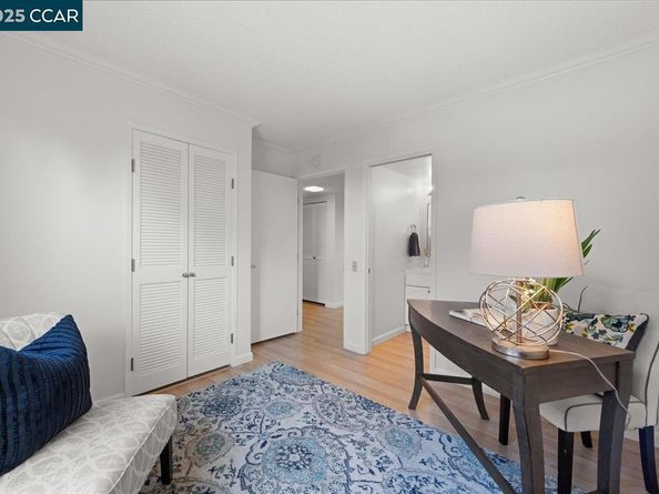 1256 Skycrest Dr 6, Walnut Creek CA 94595
