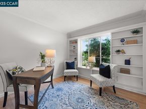 1256 Skycrest Dr 6, Walnut Creek CA 94595