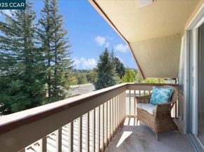 1256 Skycrest Dr 6, Walnut Creek CA 94595
