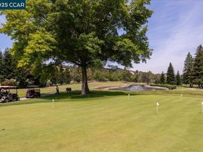 1256 Skycrest Dr 6, Walnut Creek CA 94595