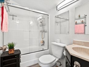 2312 Granada Ct, Pinole CA 94564
