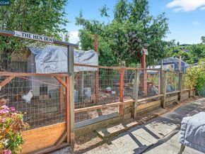 2312 Granada Ct, Pinole CA 94564