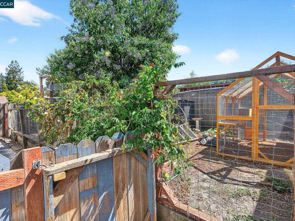 2312 Granada Ct, Pinole CA 94564