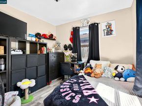 2312 Granada Ct, Pinole CA 94564