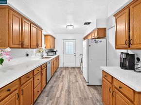 2312 Granada Ct, Pinole CA 94564