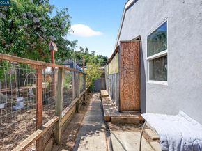 2312 Granada Ct, Pinole CA 94564