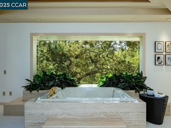 1177 Estates Dr, Lafayette CA 94549