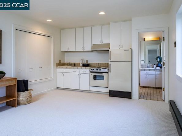 1177 Estates Dr, Lafayette CA 94549
