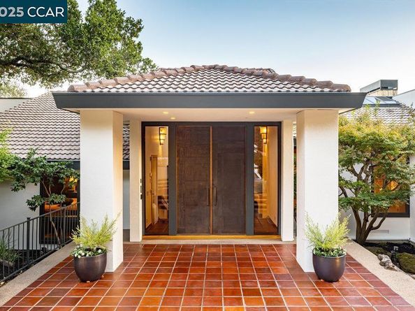 1177 Estates Dr, Lafayette CA 94549