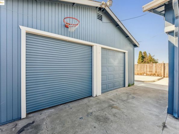 38 Nancy Dr, San Pablo CA 94806