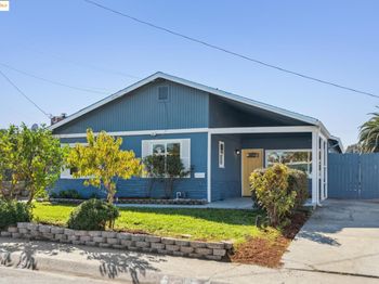 38 Nancy Dr