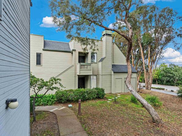 2742 East Ct, Richmond CA 94806