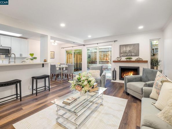 652 Hartley Dr, Danville CA 94526