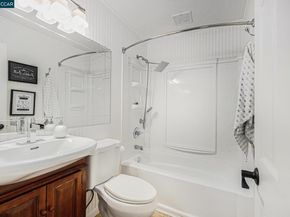 652 Hartley Dr, Danville CA 94526