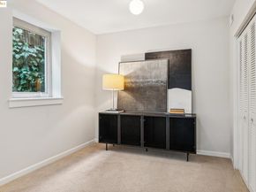 1297 Sunnyhills Rd, Oakland CA 94610