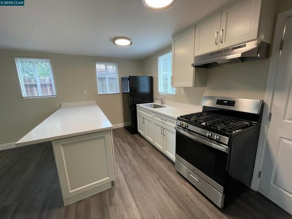 1848 Parkside Dr, Concord CA 94519