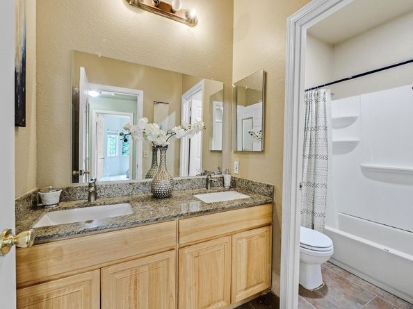 205 Dursey Dr, Pinole CA 94564