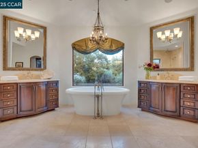 104 Muir Ln, Alamo CA 94507