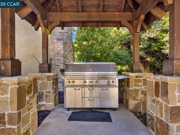 104 Muir Ln, Alamo CA 94507