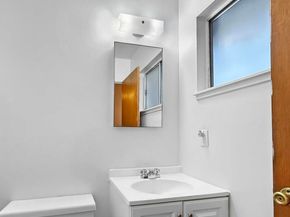 821 Coburn Ct, San Leandro CA 94578