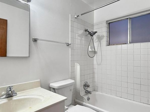 821 Coburn Ct, San Leandro CA 94578