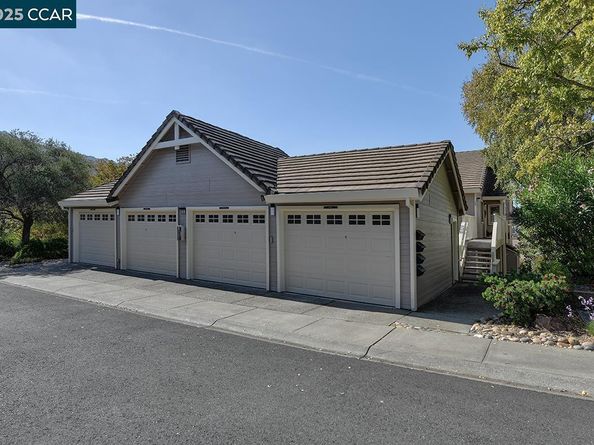5213 Terra Granada Dr 2B, Walnut Creek CA 94595