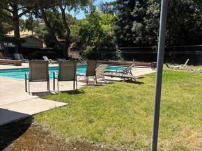 388 Mill Rd, Martinez CA 94553