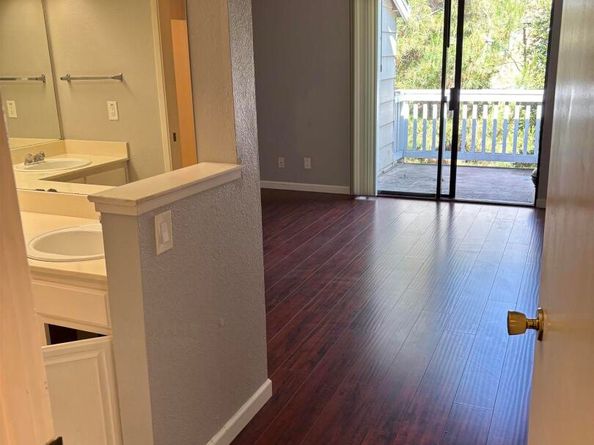 388 Mill Rd, Martinez CA 94553