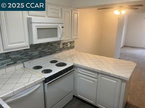 1851 Harrison St 15, Concord CA 94520