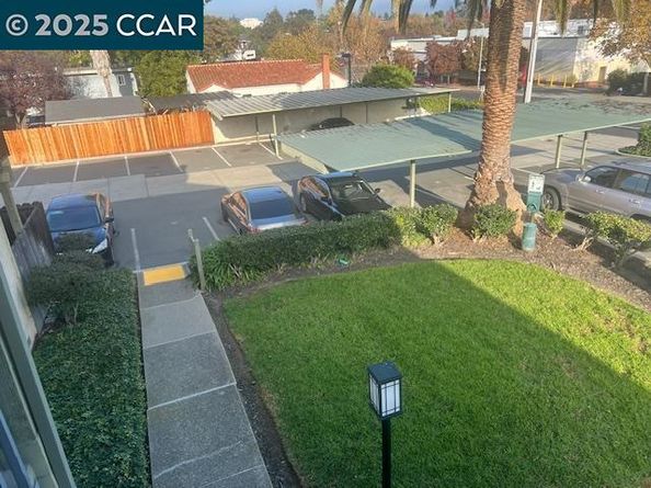 1851 Harrison St 15, Concord CA 94520