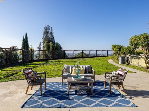 2567 Humboldt, San Leandro CA 94577