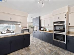 2567 Humboldt, San Leandro CA 94577