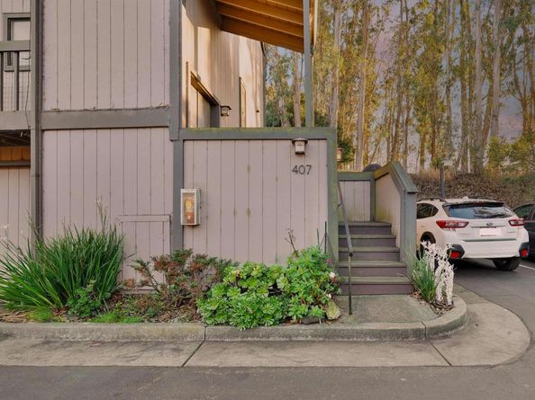 407 Vista Heights Rd, El Cerrito CA 94530