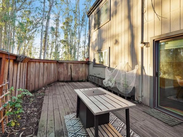 407 Vista Heights Rd, El Cerrito CA 94530