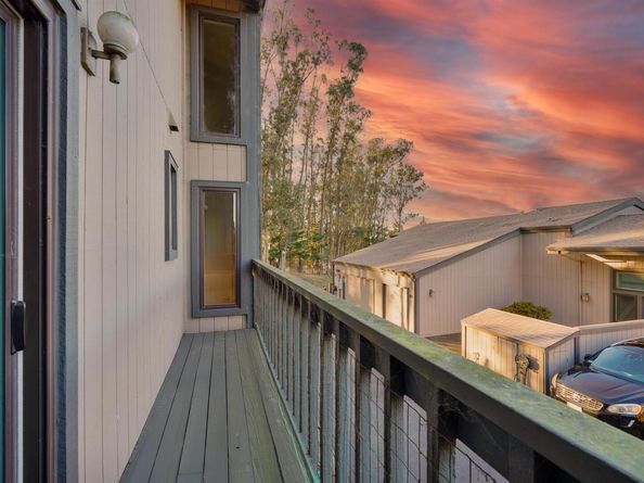 407 Vista Heights Rd, El Cerrito CA 94530