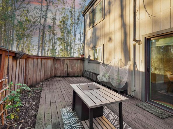 407 Vista Heights Rd, El Cerrito CA 94530