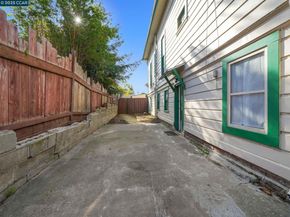 2154 Encinal Ave, Alameda CA 94501