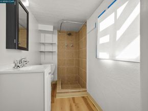 2154 Encinal Ave, Alameda CA 94501