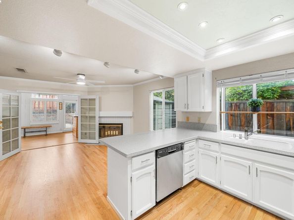 2864 El Capitan Dr, Pleasanton CA 94566