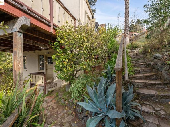 1444 Scenic Ave, Berkeley CA 94708