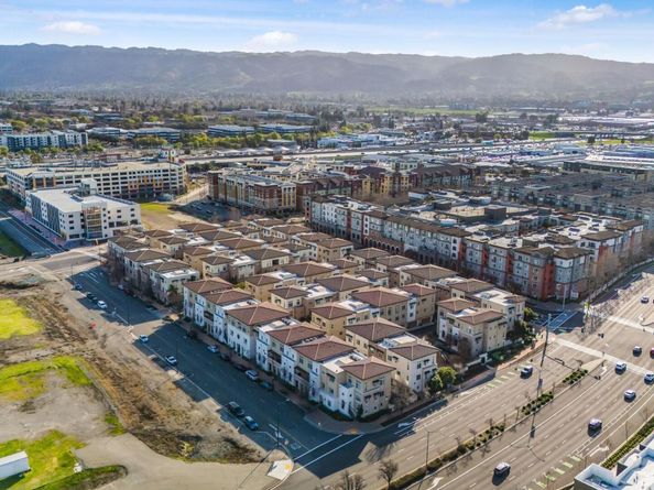 5399 Iron Horse Pkwy, Dublin CA 94568