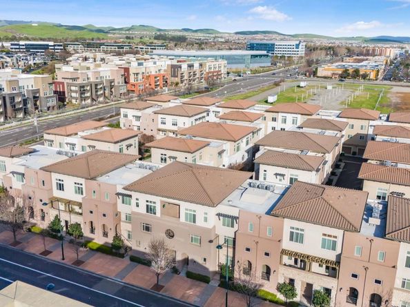 5399 Iron Horse Pkwy, Dublin CA 94568