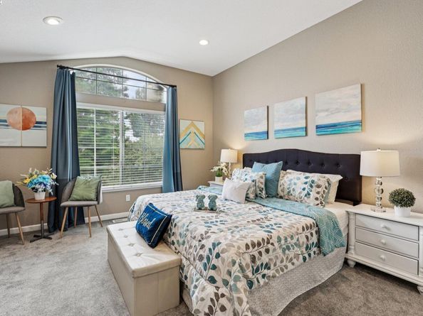 11 Bonny Doone, Hercules CA 94547