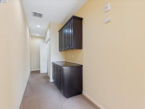252 Sullivan Way, Hayward CA 94541