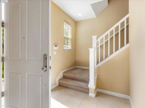 252 Sullivan Way, Hayward CA 94541