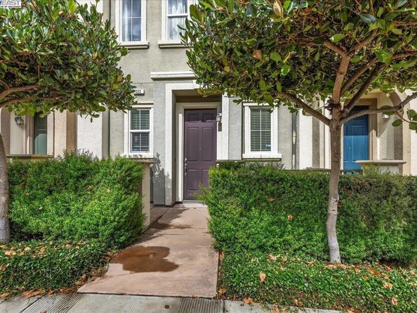 252 Sullivan Way, Hayward CA 94541