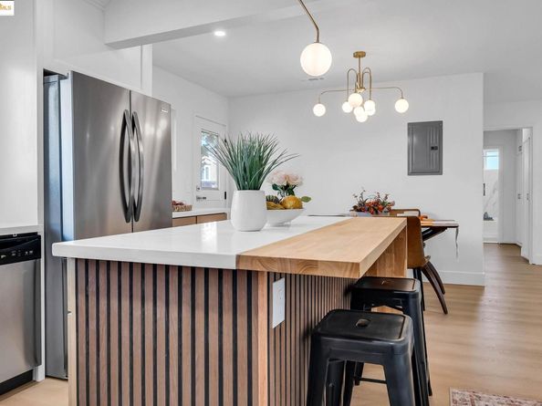 1401 Via Coralla, San Lorenzo CA 94580