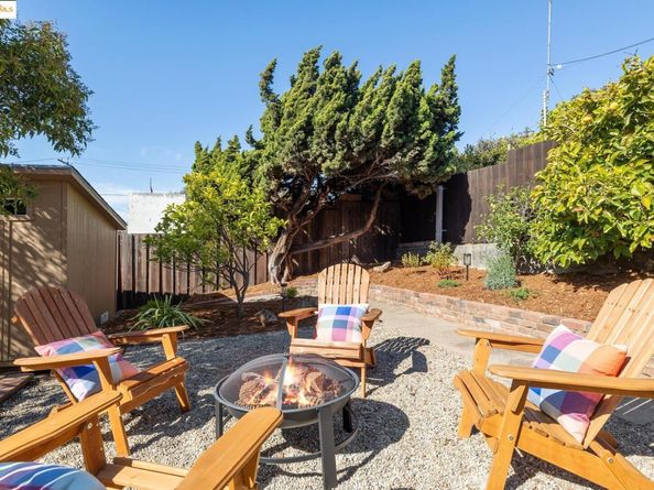 5429 Van Fleet Ave, Richmond CA 94804